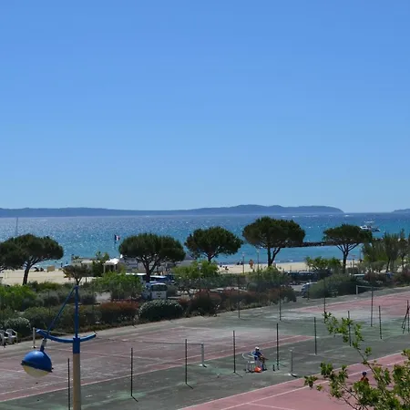Les Petites Ondines Au Pied De La Avec Vue Apartment
